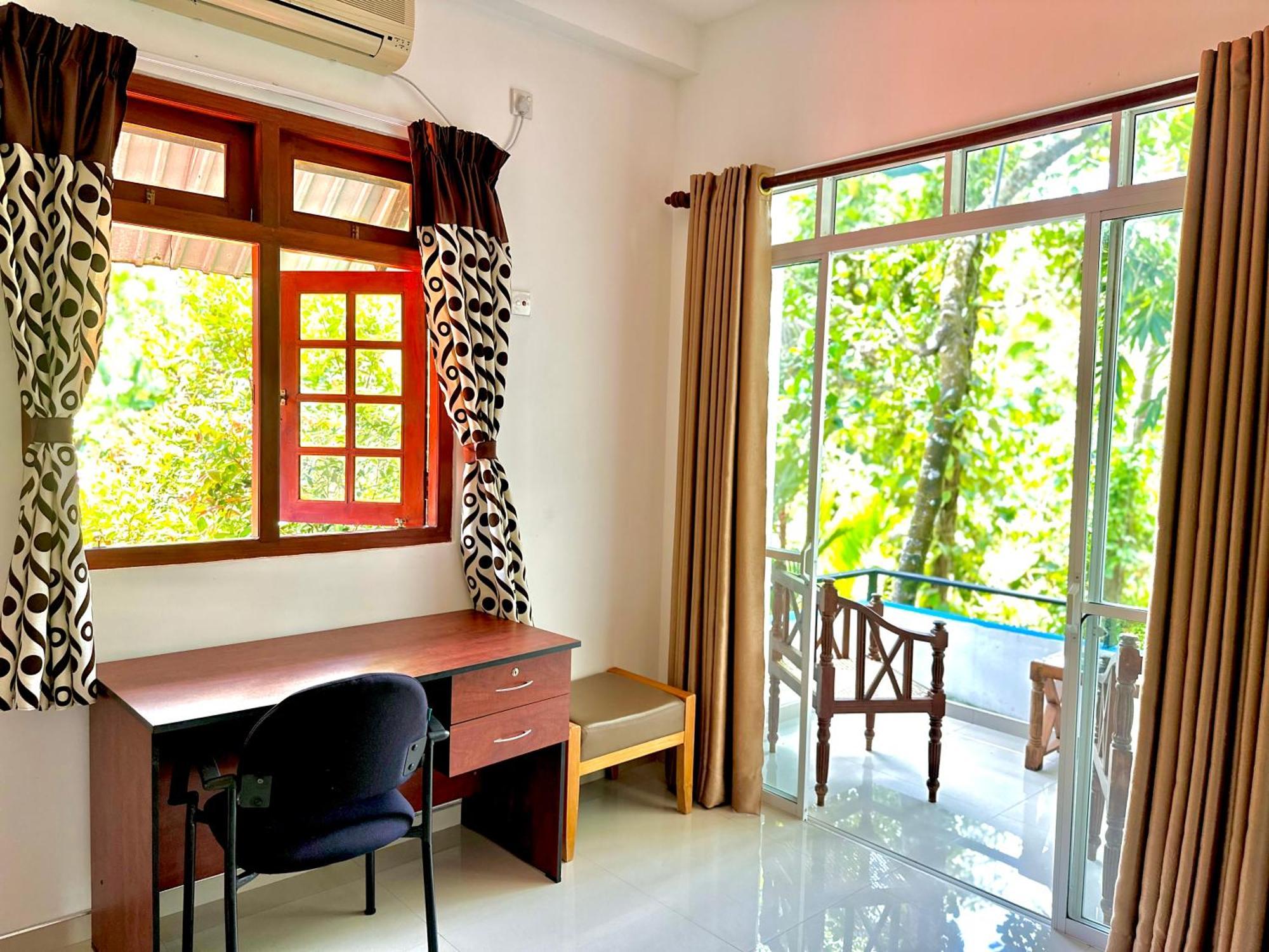 Jungle Fence Bed & Breakfast Bentota Dış mekan fotoğraf